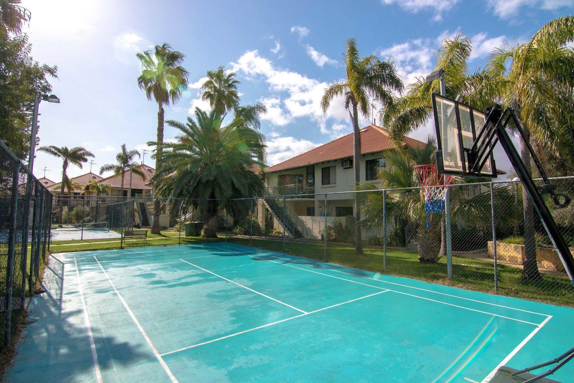 Mandurah Family Resort Kültér fotó